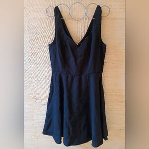 miami Black Sleeveless V-Neck Mini Dress